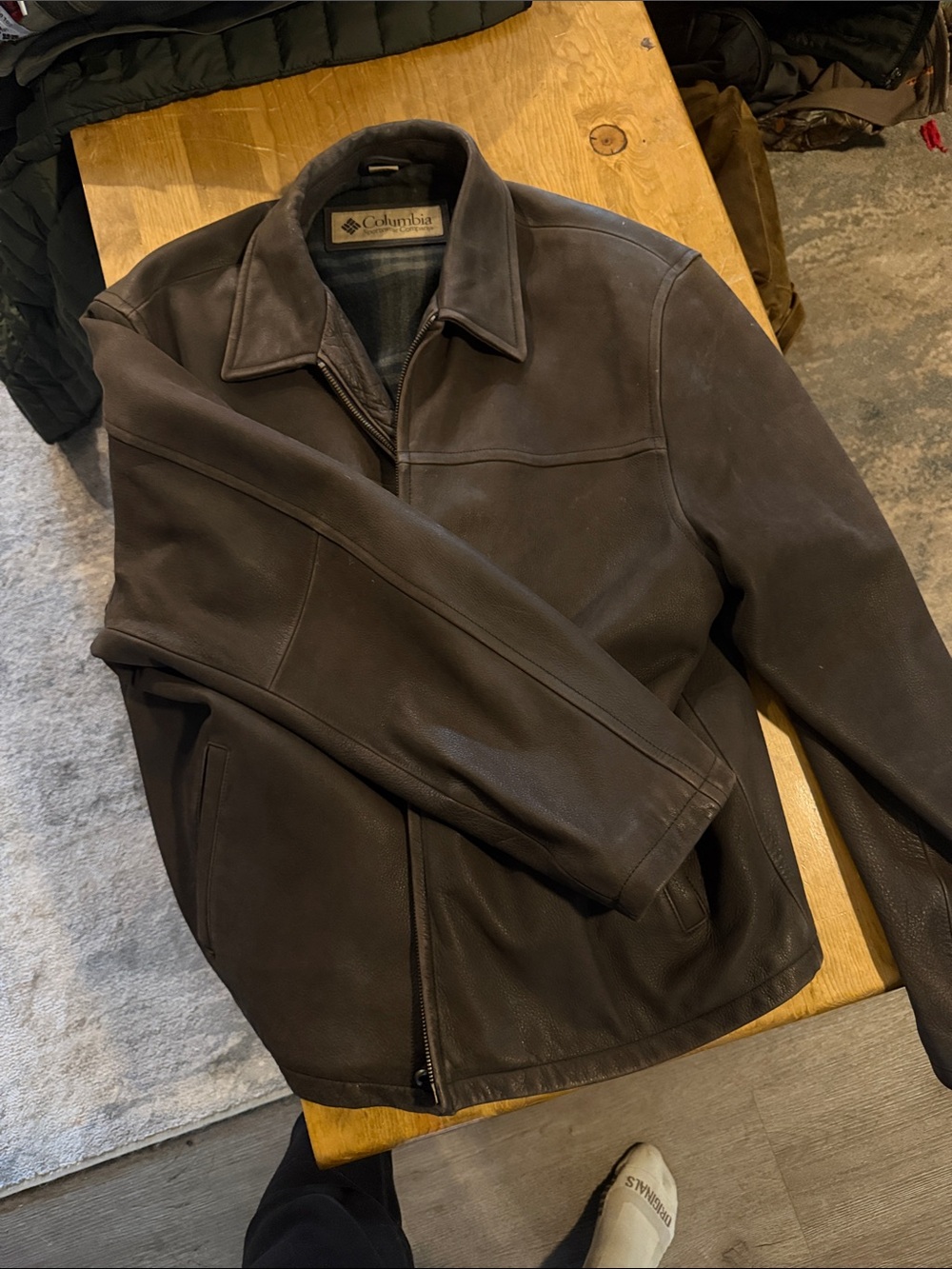 Columbia Sportswear Genuine Leather Jacket Brown Plaid Lined Vintage Style